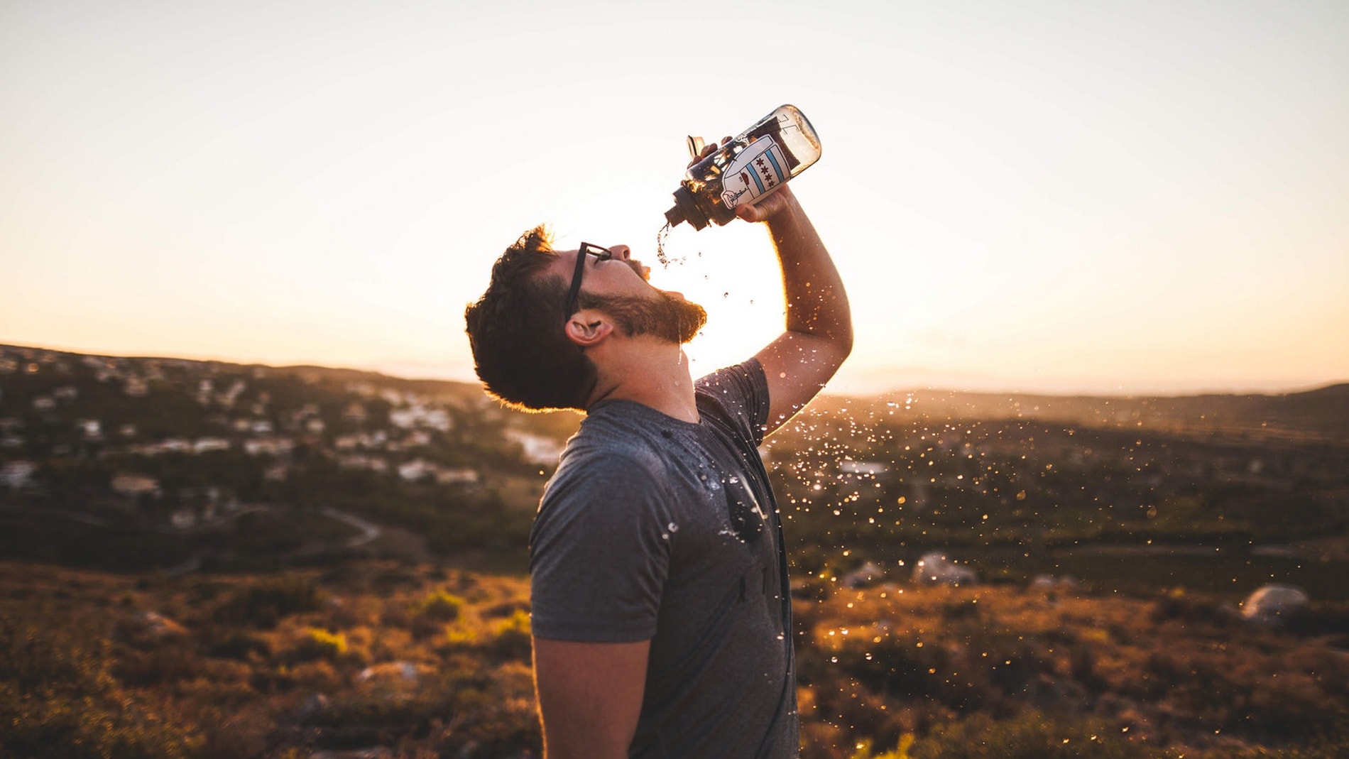 Beber agua