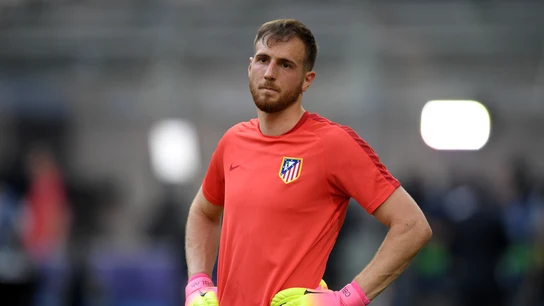 Oblak, durante un entrenamiento con el Atlético de Madrid Oblak, durante un entrenamiento con el Atlético de Madrid