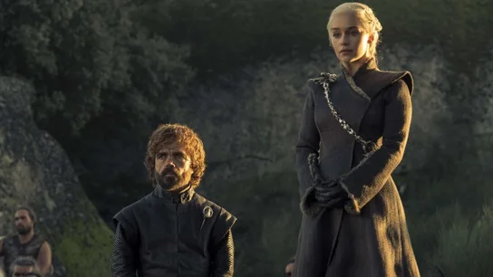 Tyrion y Daenerys en Juego de Tronos Tyrion y Daenerys en Juego de Tronos