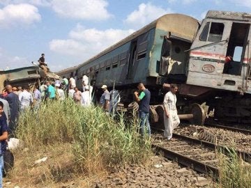Imagen del tren siniestrado en Alejandría (Egipto) Imagen del tren siniestrado en Alejandría (Egipto)