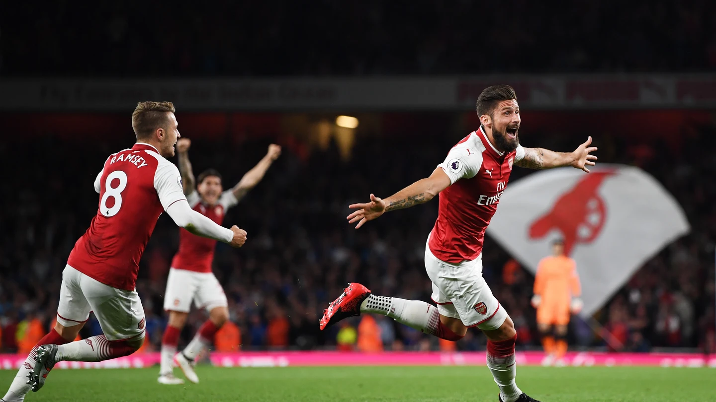Giroud celebra su gol con el Arsenal en el Emirates Giroud celebra su gol con el Arsenal en el Emirates