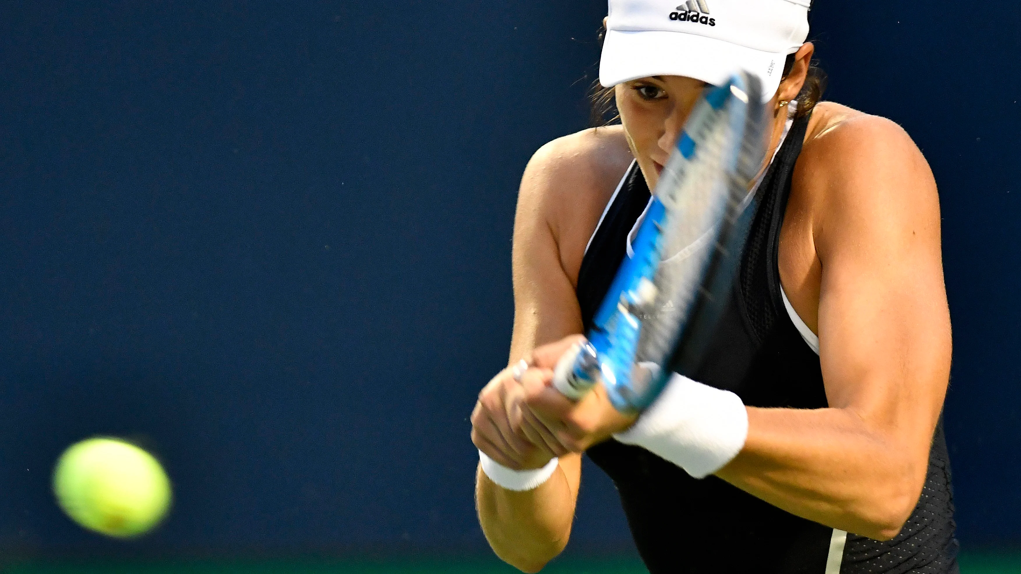 Garbi&ntilde;e Muguruza, en acci&oacute;n ante Elina Svitolina