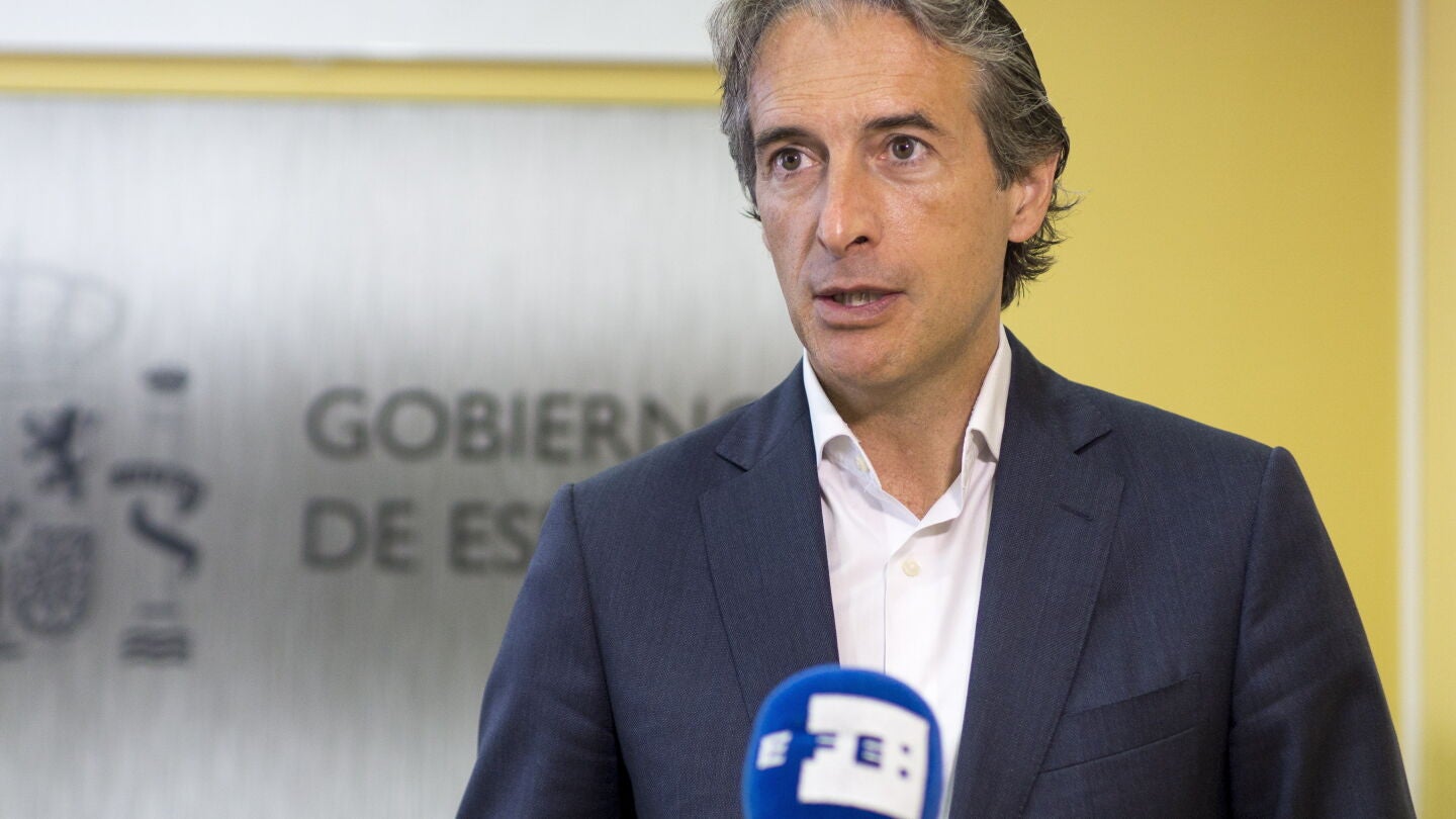 &Iacute;&ntilde;igo de la Serna, ministro de Fomento