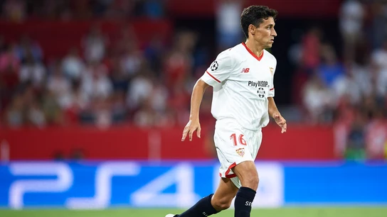 Jesús Navas en el partido contra el Istanbul Basaksehir Jesús Navas en el partido contra el Istanbul Basaksehir