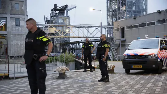 La policía de Rotterdam ha acordonado la zona La policía de Rotterdam ha acordonado la zona