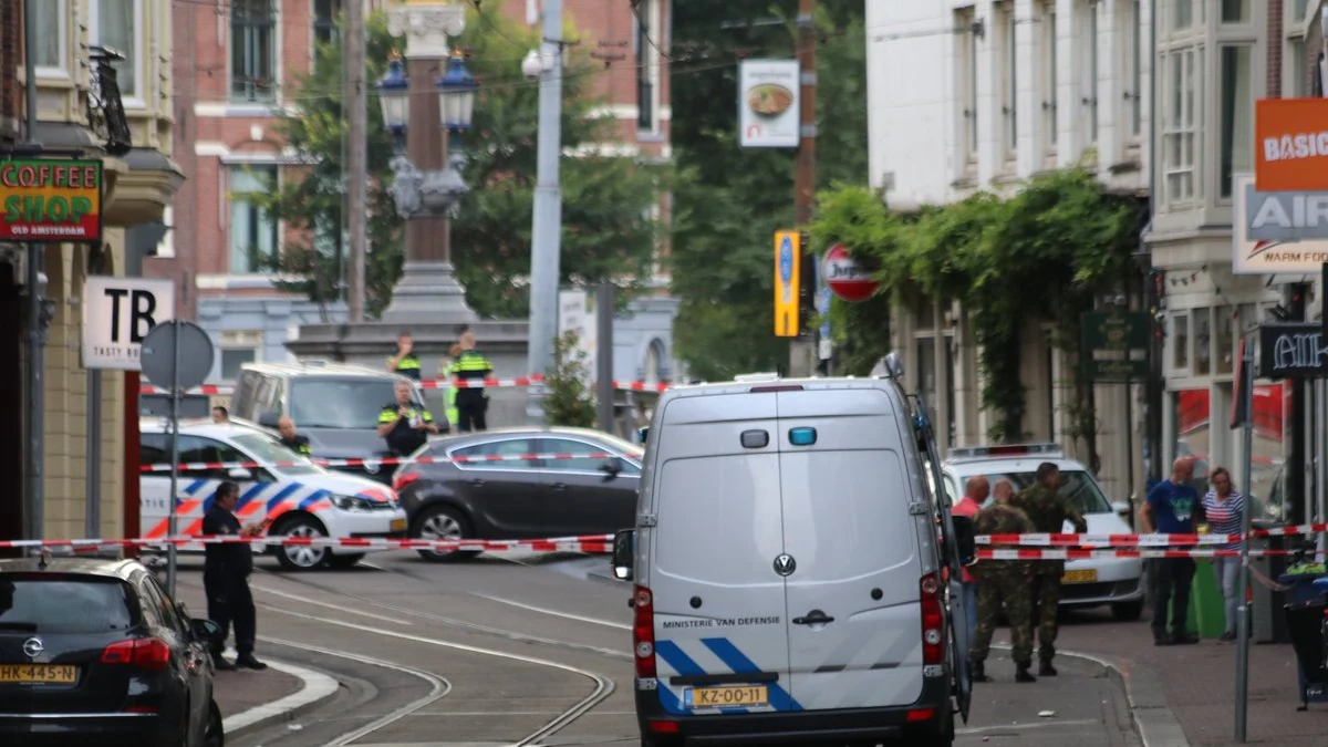 Zona de Ámsterdam acordonada por la Policía