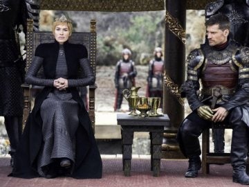 Cersei y Jaime Lannister en el final de temporada de 'Juego de Tronos' Cersei y Jaime Lannister en el final de temporada de 'Juego de Tronos'