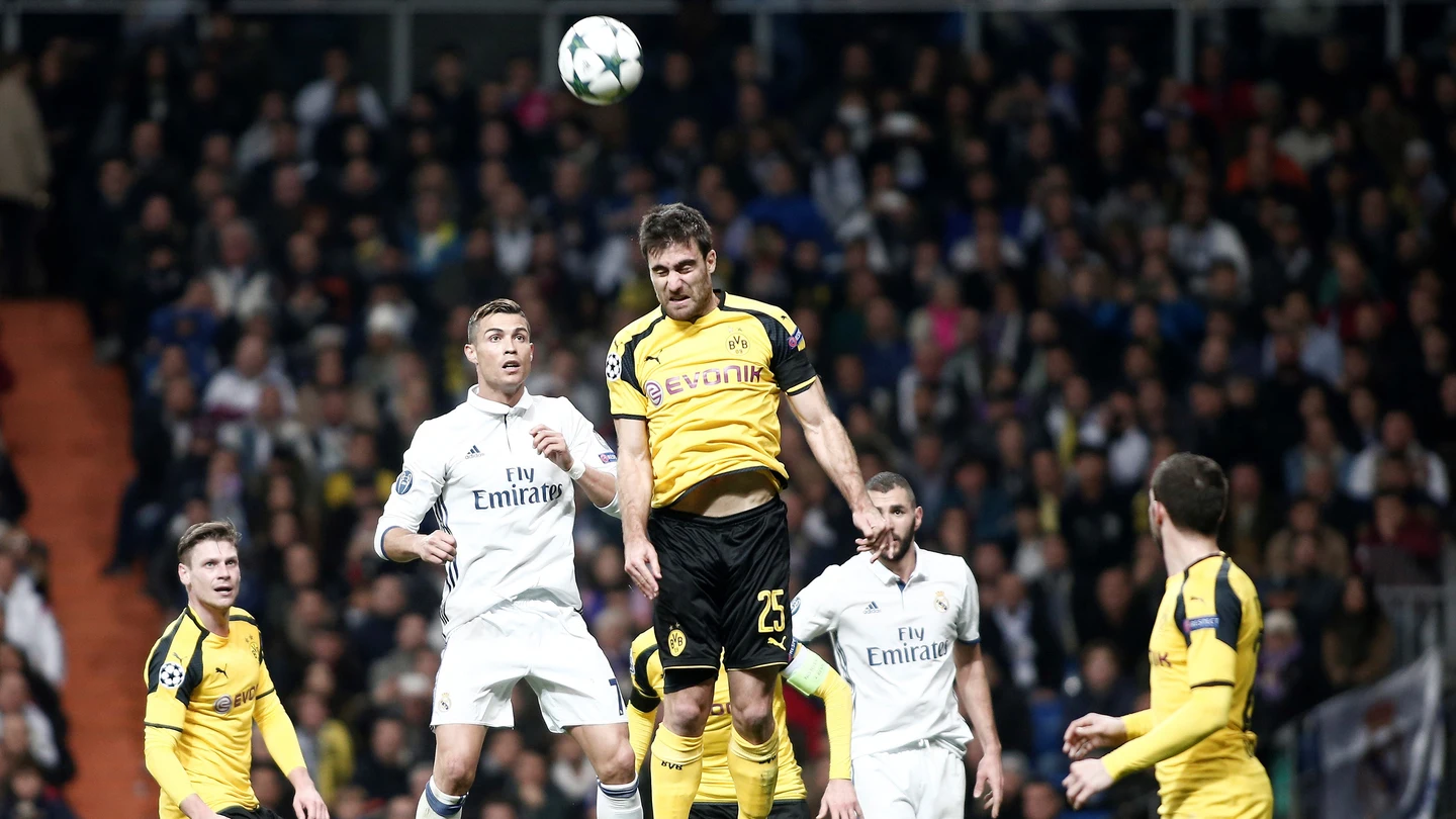 El Real Madrid y el Dortmund en un partido El Real Madrid y el Dortmund en un partido