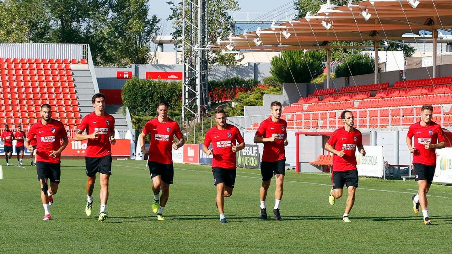 El Atl&eacute;tico, en un entrenamiento