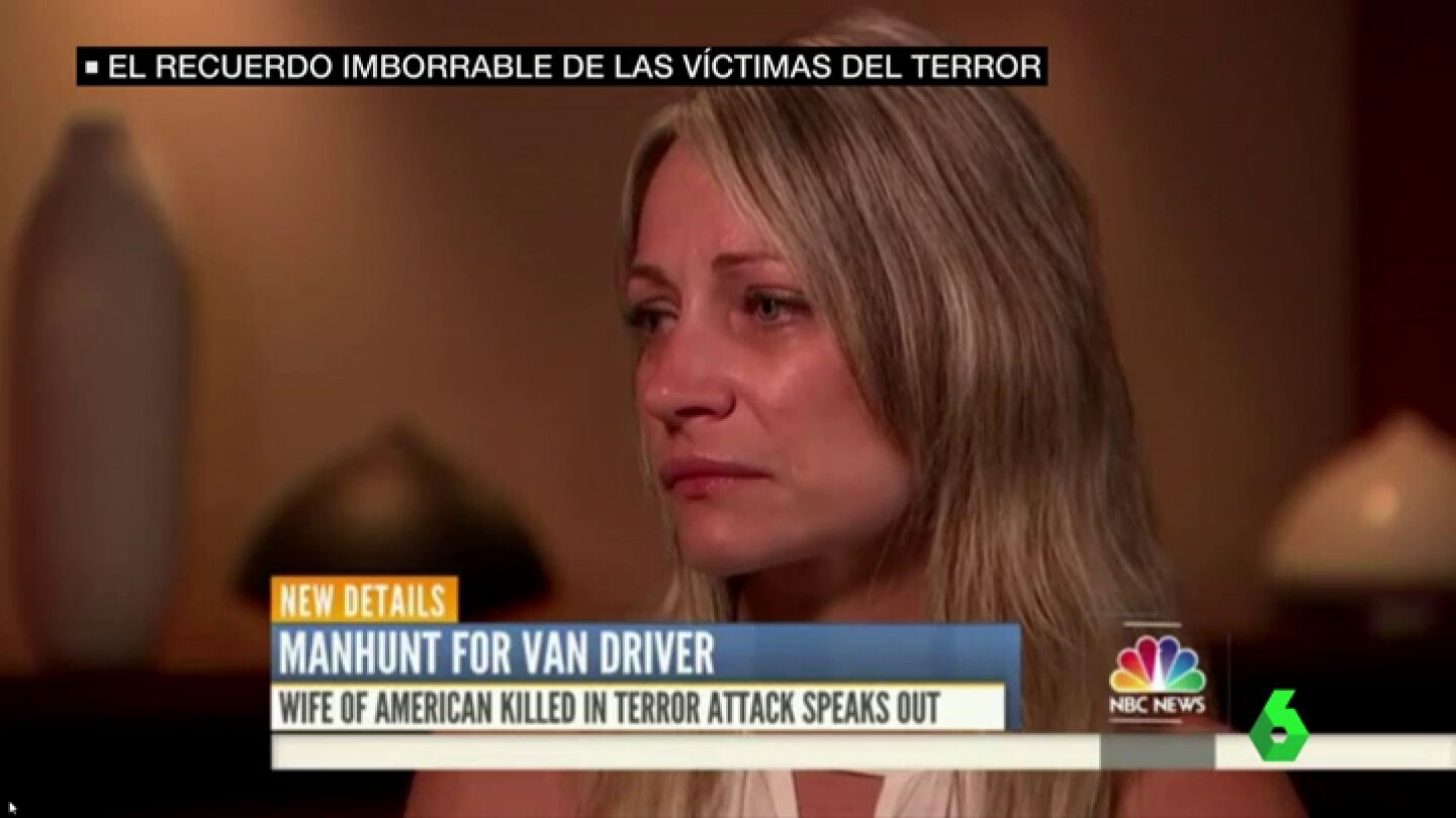 Mujer de una de las v&iacute;ctimas