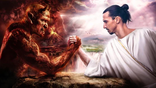 Ibrahimovic, anunciando que se queda en el Man United Ibrahimovic, anunciando que se queda en el Man United