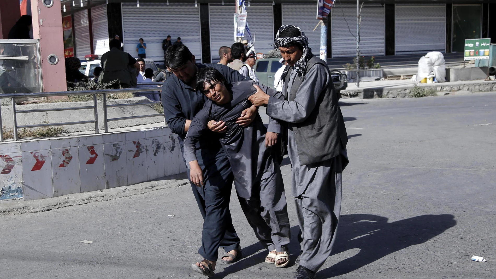 Víctimas del ataque de Daesh en Kabul