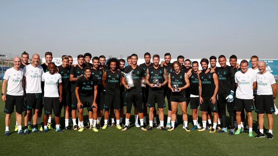 Real Madrid junto a los premios de Ronaldo, Modric y Ramos