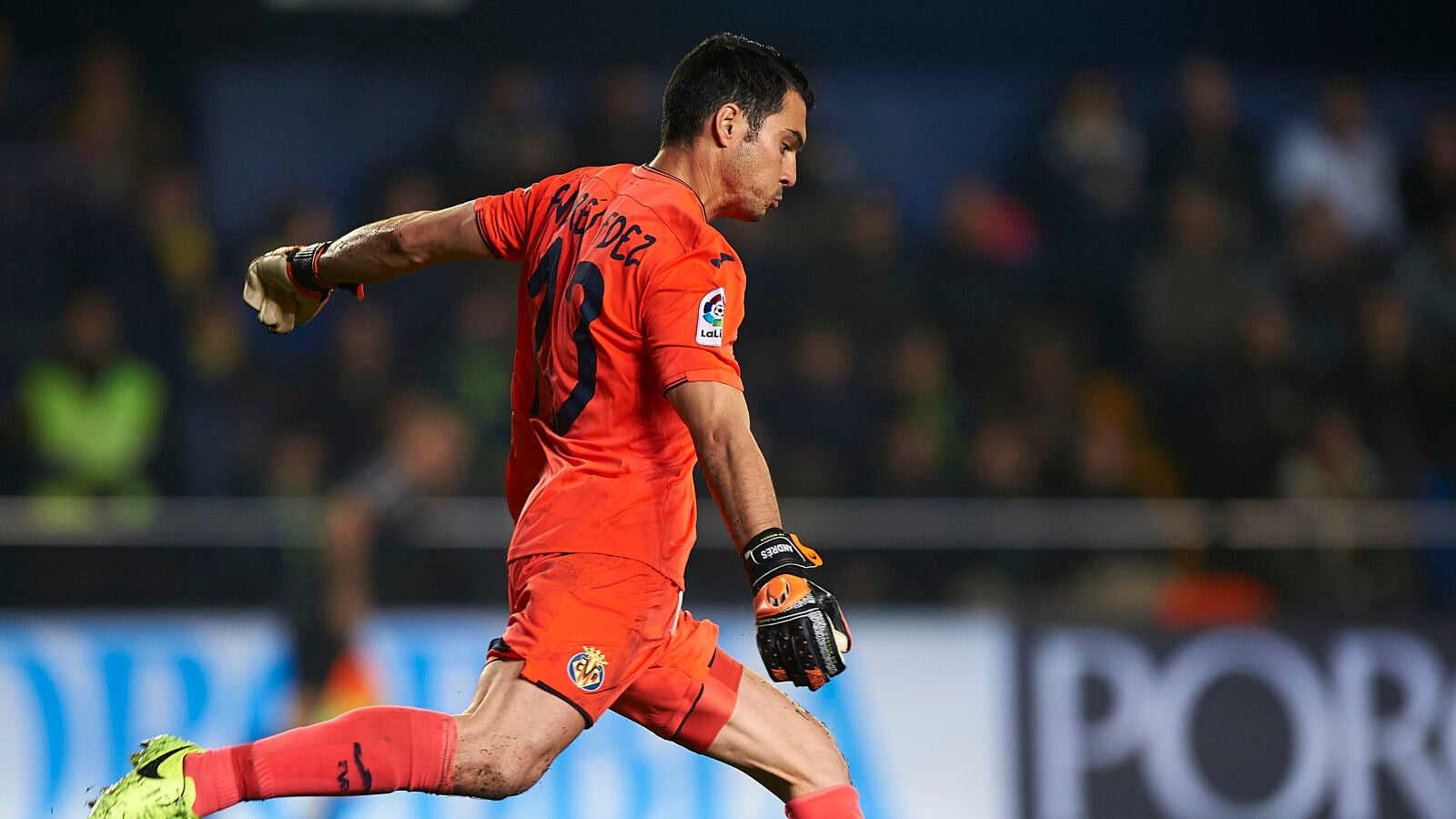 Andr&eacute;s Fern&aacute;ndez en el villarreal