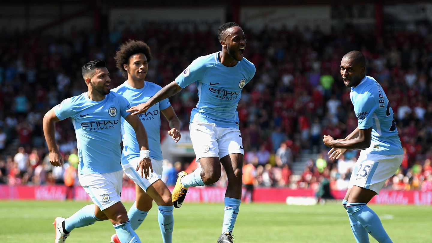Sterling celebra su gol con el Manchester City Sterling celebra su gol con el Manchester City