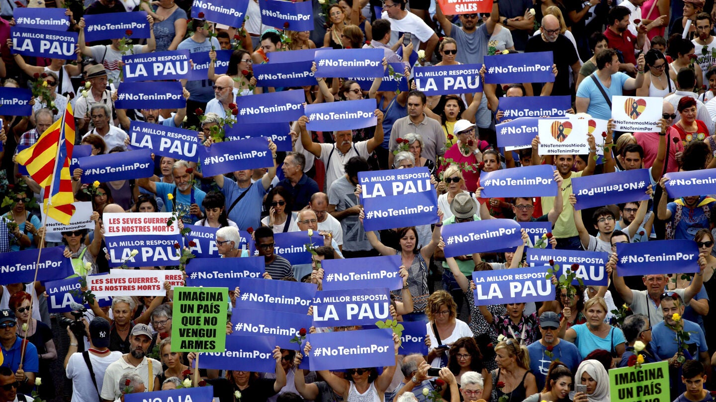 Manifestaci&oacute;n antiterrorista en Barcelona 