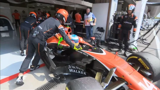 Alonso, abandonando en Bélgica Alonso, abandonando en Bélgica