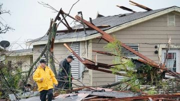 Una casa destrozada en Rockport, la localidad tejana en la que 'Harvey' tocó tierra