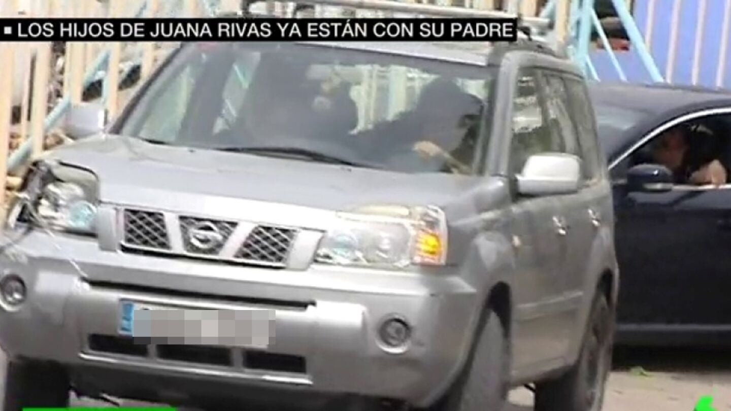 Los hijos de Juana Rivas est&aacute;n ya con su padre