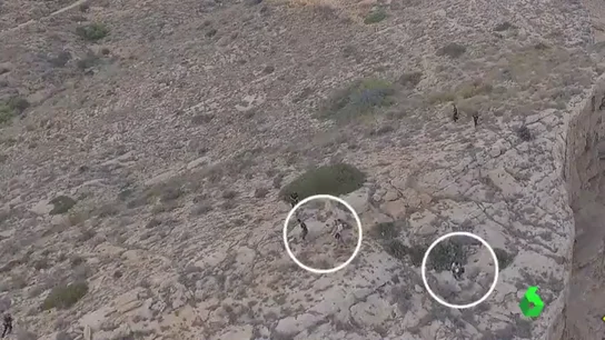 Un dron localiza a varias personas en Benidorm Un dron localiza a varias personas en Benidorm