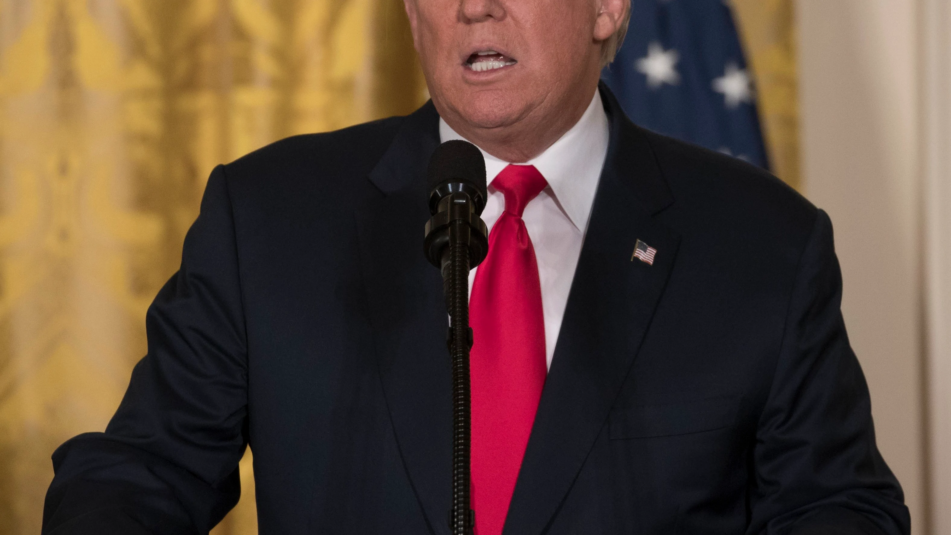 El presidente de Estados Unidos, Donald J. Trump, habla durante una conferencia de prensa