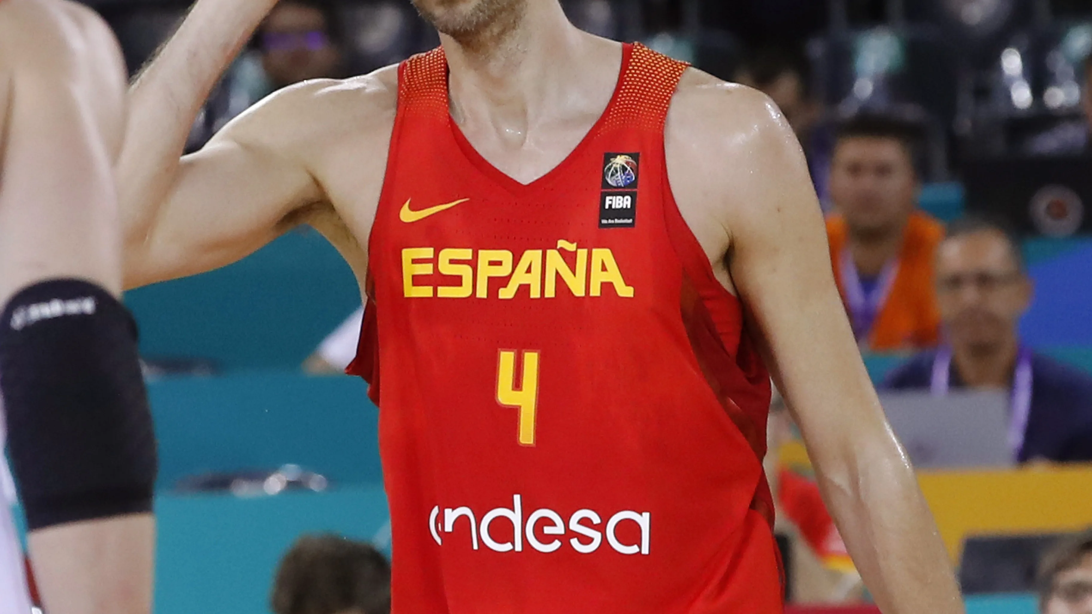 Pau Gasol celebra su récord en el Eurobasket