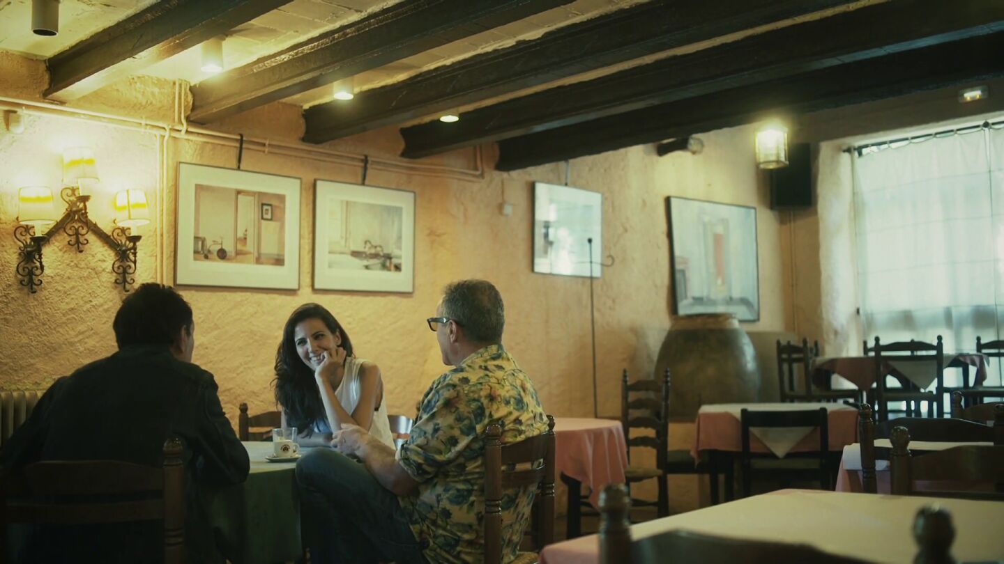 Ana Pastor junto a Manolo Garc&iacute;a y Quimi Portet