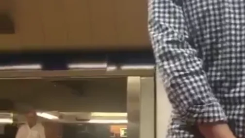  Denuncian una agresión racista en el Metro de Madrid al grito de "¡Heil Hitler!"