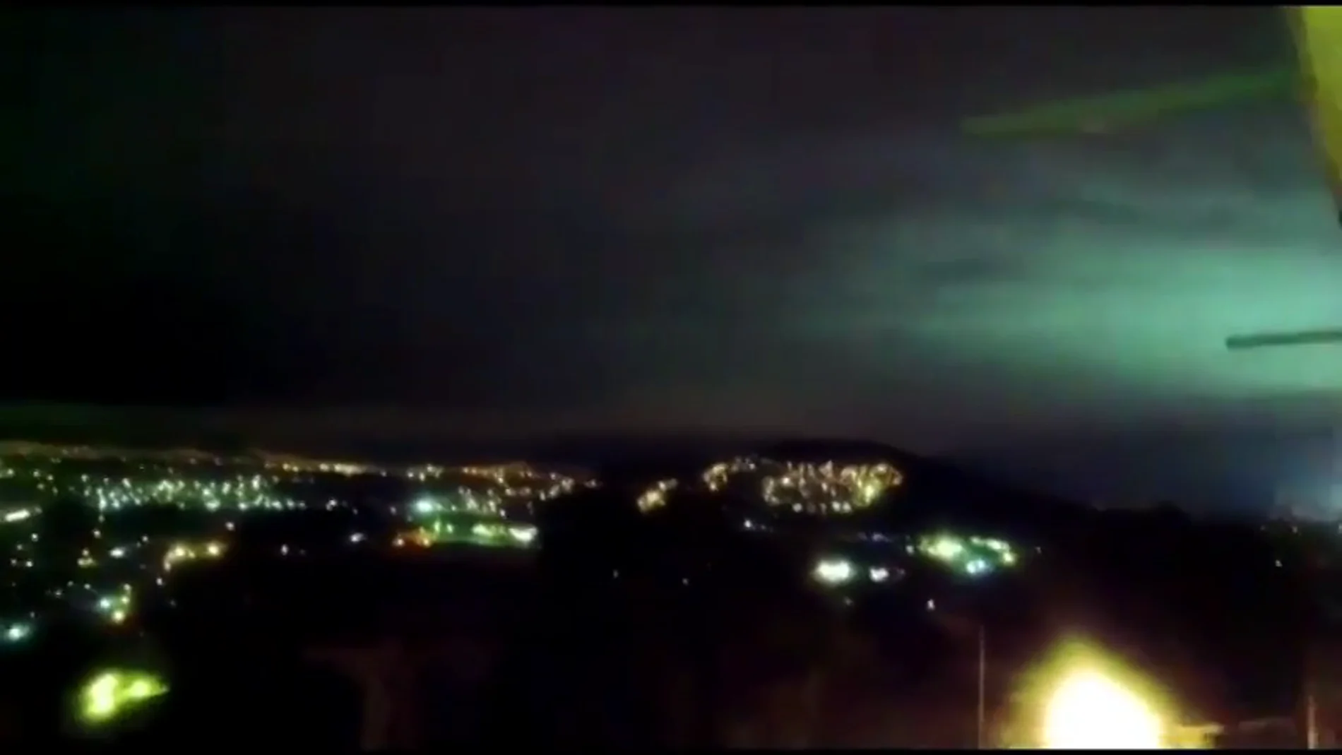 ¿Qué son las extrañas luces que aparecieron en el cielo de México tras el terremoto?