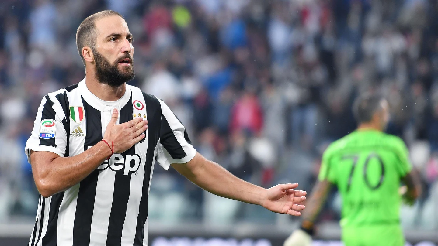 Gonzalo Higuaín celebra un gol con la Juventus Gonzalo Higuaín celebra un gol con la Juventus