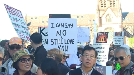 Un centenar de personas se manifiestan en Sidney en contra del matrimonio homosexual Un centenar de personas se manifiestan en Sidney en contra del matrimonio homosexual