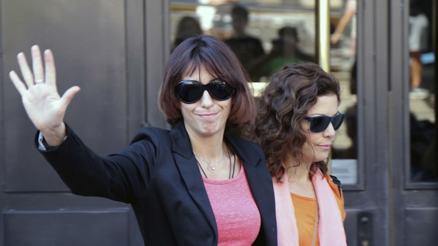 Juana Rivas a su salida de los juzgados de Granada donde declar&oacute; como investigada por la presunta sustracci&oacute;n de los menores