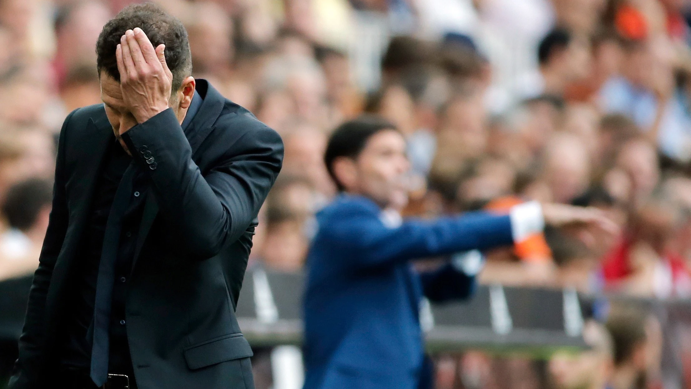 Simeone, durante el partido contra el Valencia