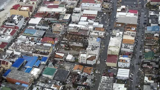Vista aérea de los daños causados por el huracán Irma a su paso por Philipsburg, en la isla de San Martin Vista aérea de los daños causados por el huracán Irma a su paso por Philipsburg, en la isla de San Martin
