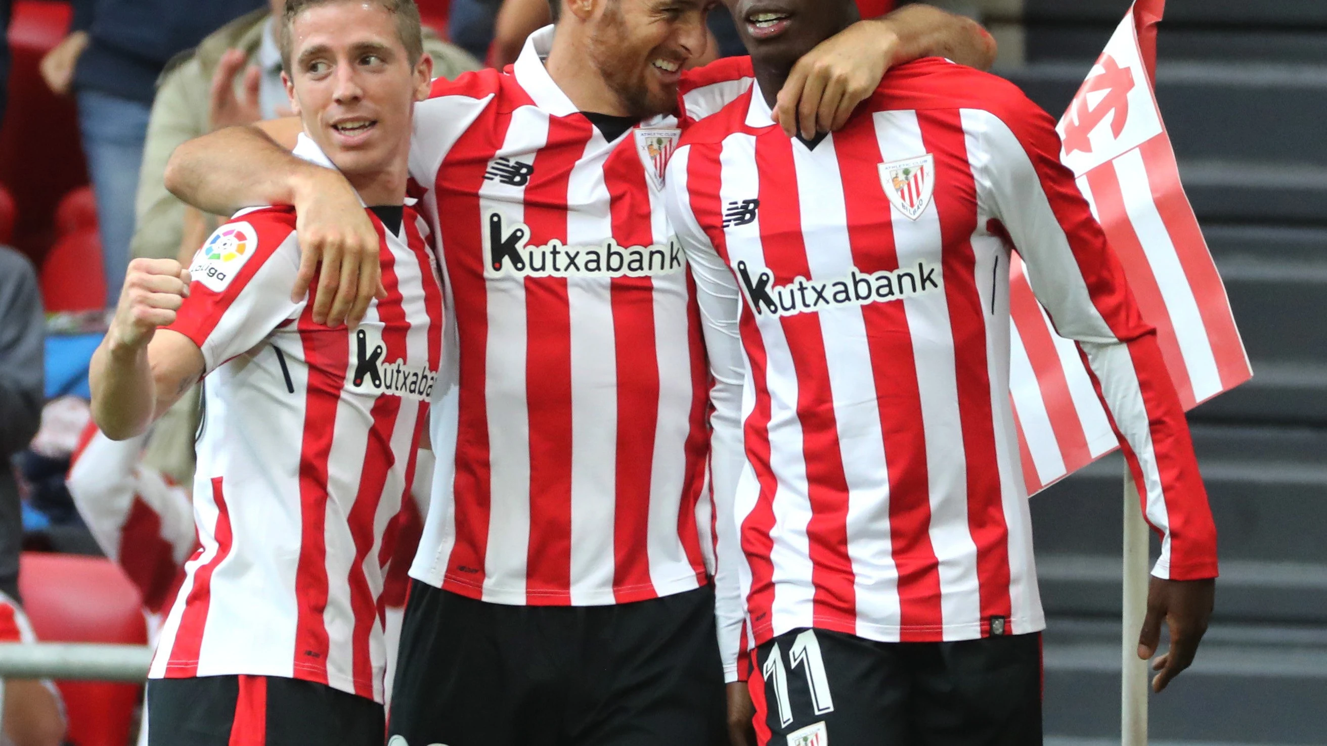 Los jugadores del Athletic celebran uno de los goles contra el Girona