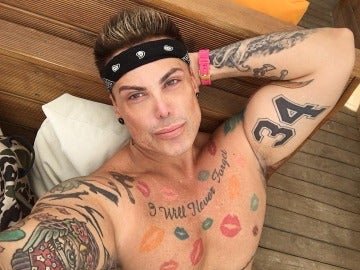 El estilista croata Neven Ciganovic, adicto a la cirugía El estilista croata Neven Ciganovic, adicto a la cirugía