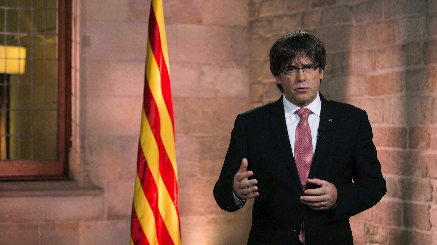 Carles Puigdemont durante la realizaci&oacute;n del tradicional mensaje institucional con motivo de la Diada