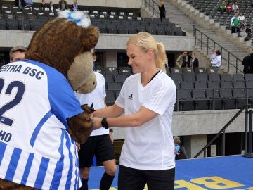 Bibiana Steinhaus, antes del Hertha - Werder Bremen Bibiana Steinhaus, antes del Hertha - Werder Bremen