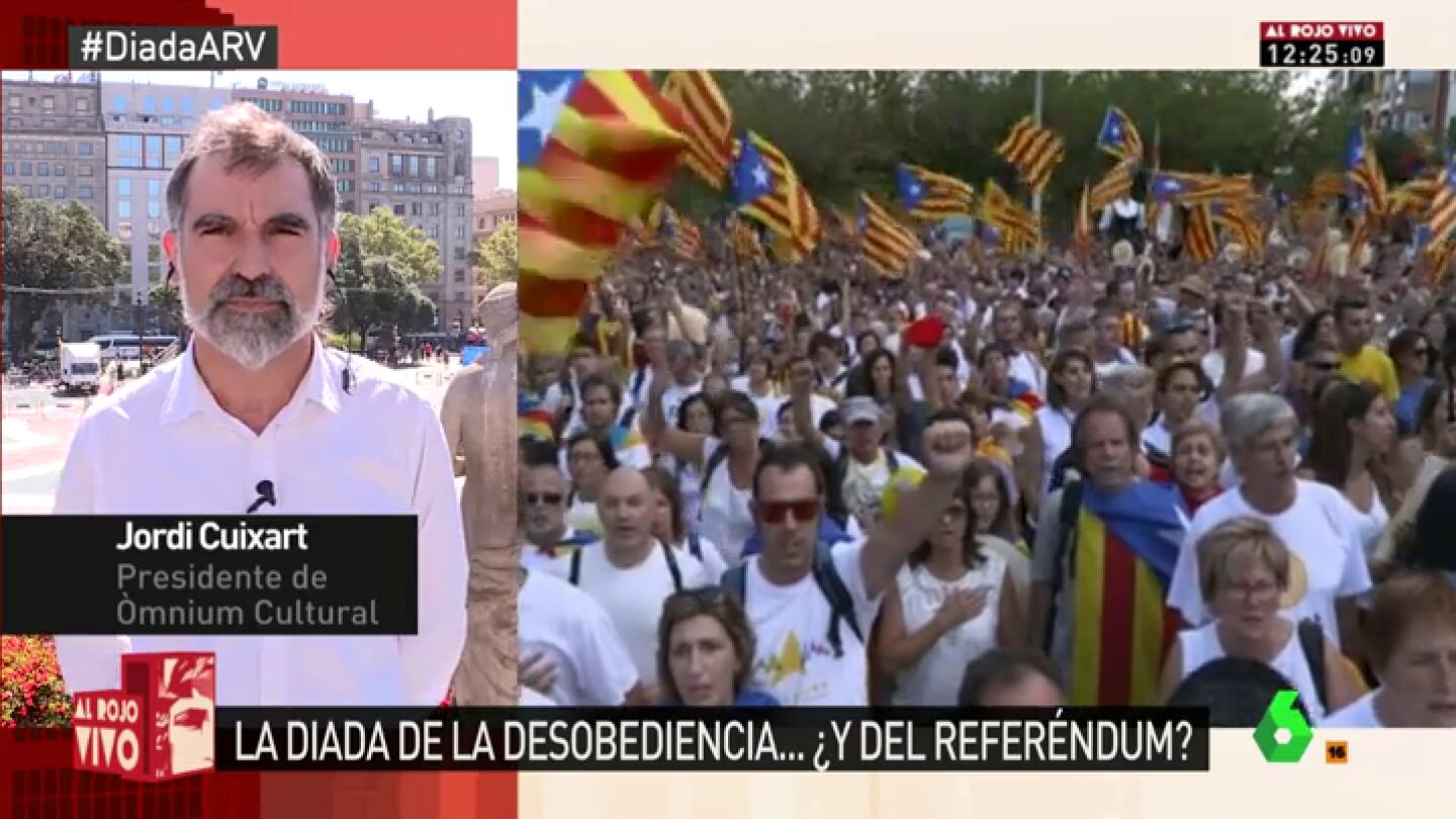 Jordi Cuixart: "Queremos votar, una cosa tan poco delictiva como es poner un papel dentro de una caja de pl&aacute;stico"