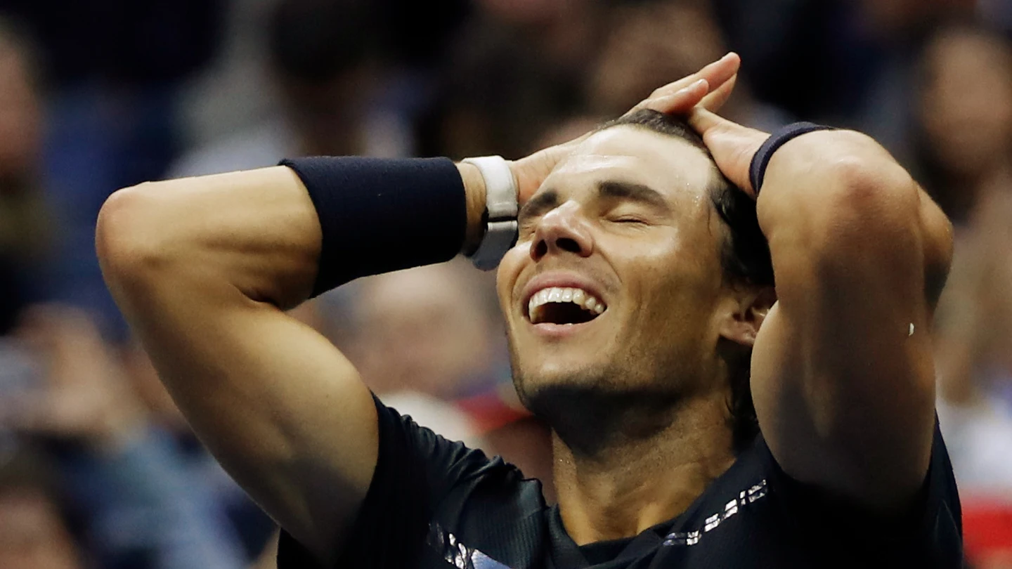 Rafa Nadal se lleva las manos a la cabeza tras ganar el US Open Rafa Nadal se lleva las manos a la cabeza tras ganar el US Open