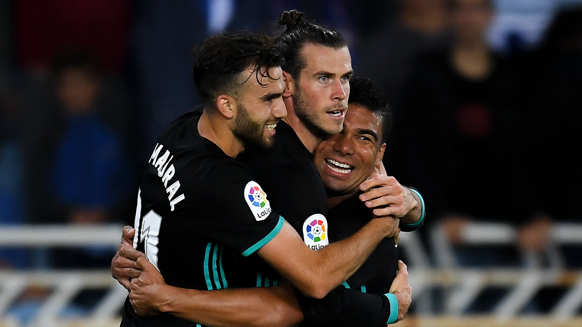 Los jugadores del Real Madrid celebran el gol