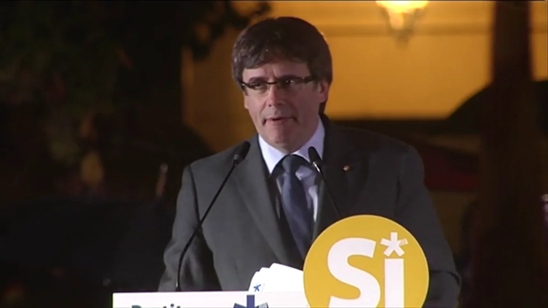 Puigdemont reta a Rajoy a explicar en el Congreso "el estado de excepción" en Cataluña