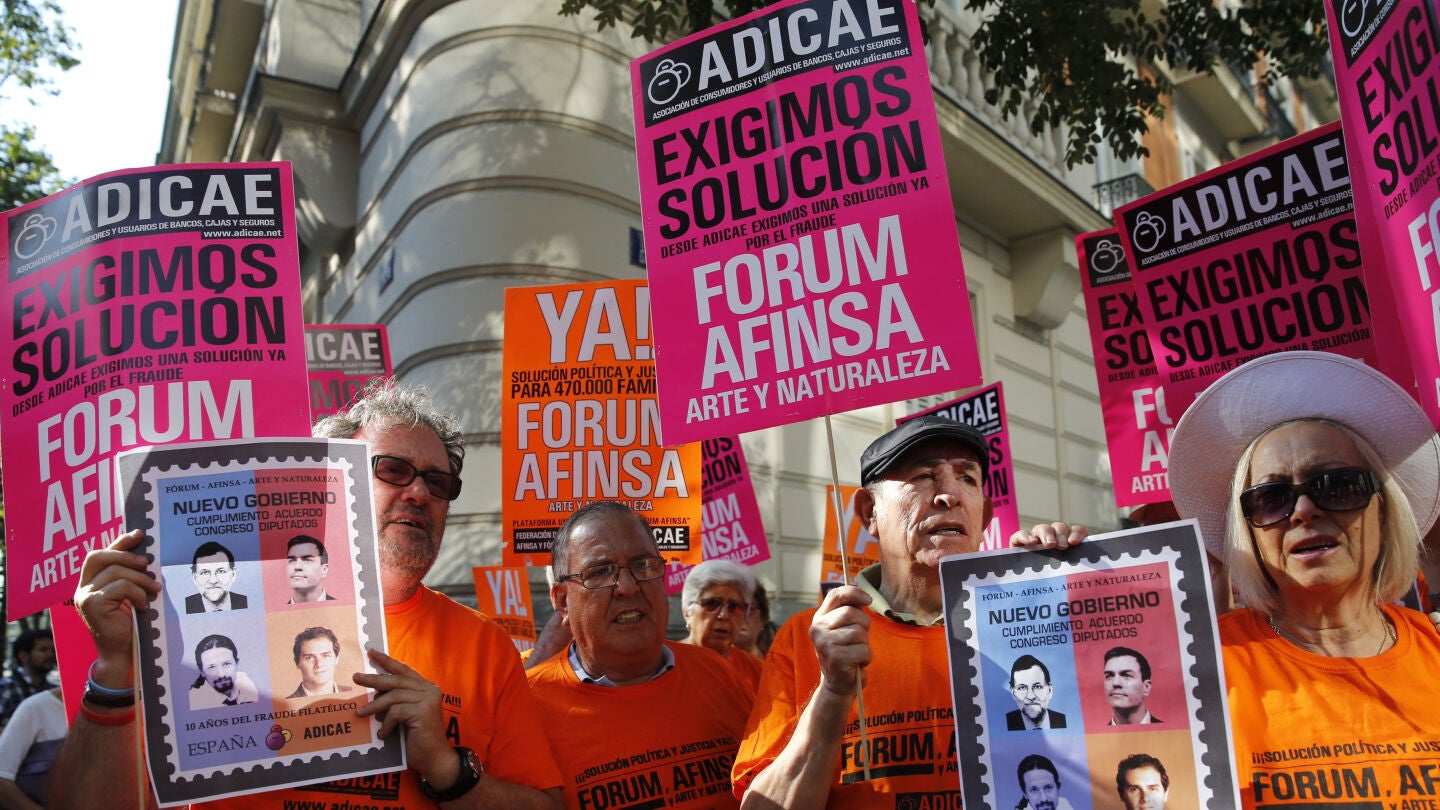 Afectados por la estafa de F&oacute;rum Filat&eacute;lico y Afinsa