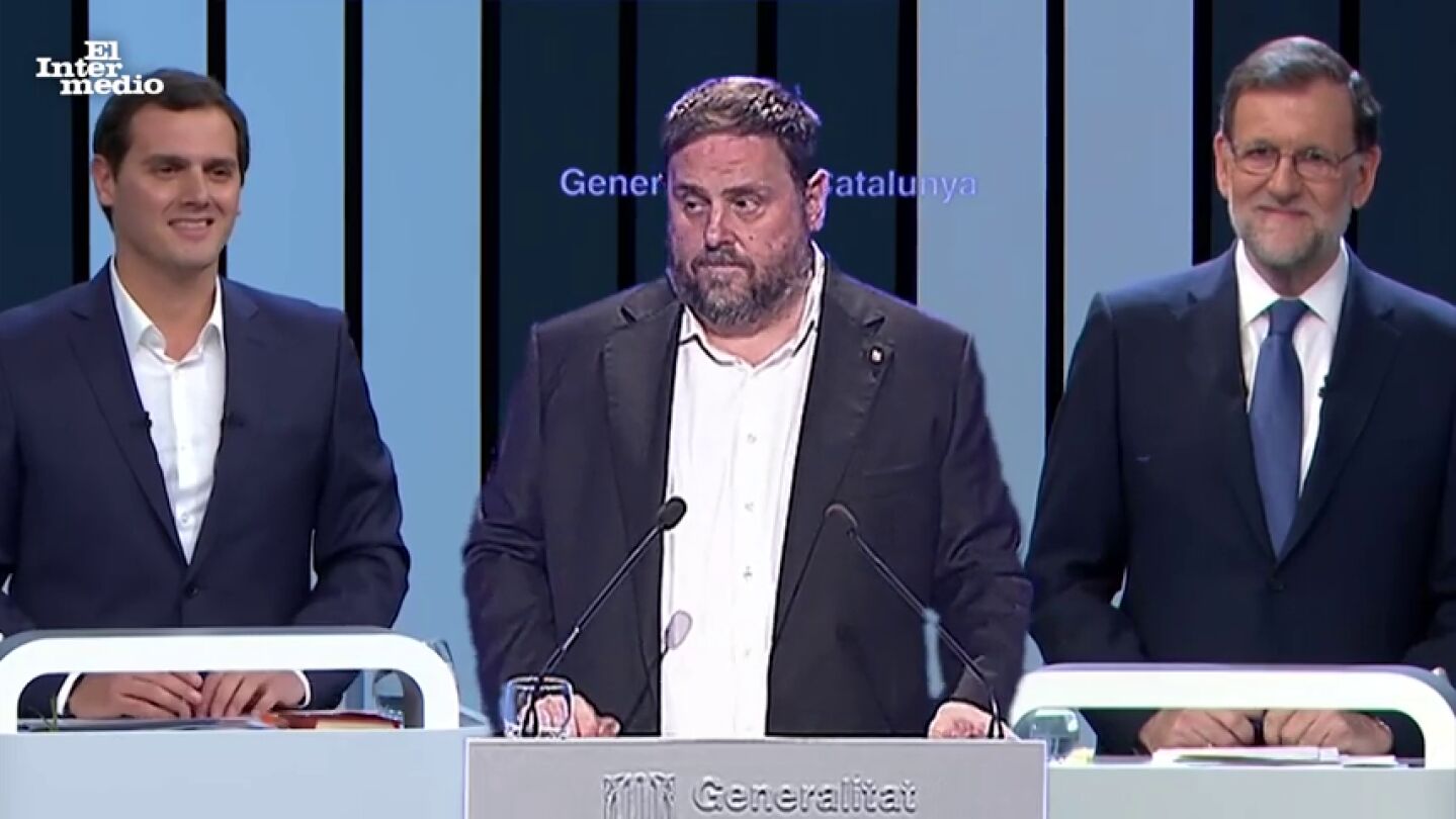 Mariano Rajoy y Albert Rivera respaldan a Oriol Junqueras en su discurso sobre el refer&eacute;ndum