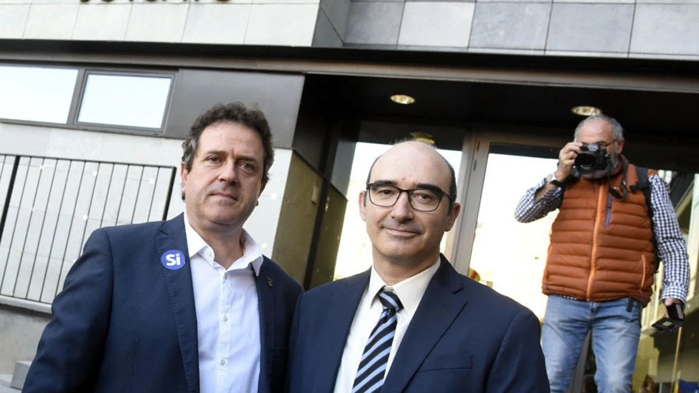 Los primeros alcaldes a favor del 1-O que acuden a declarar Los primeros alcaldes a favor del 1-O que acuden a declarar