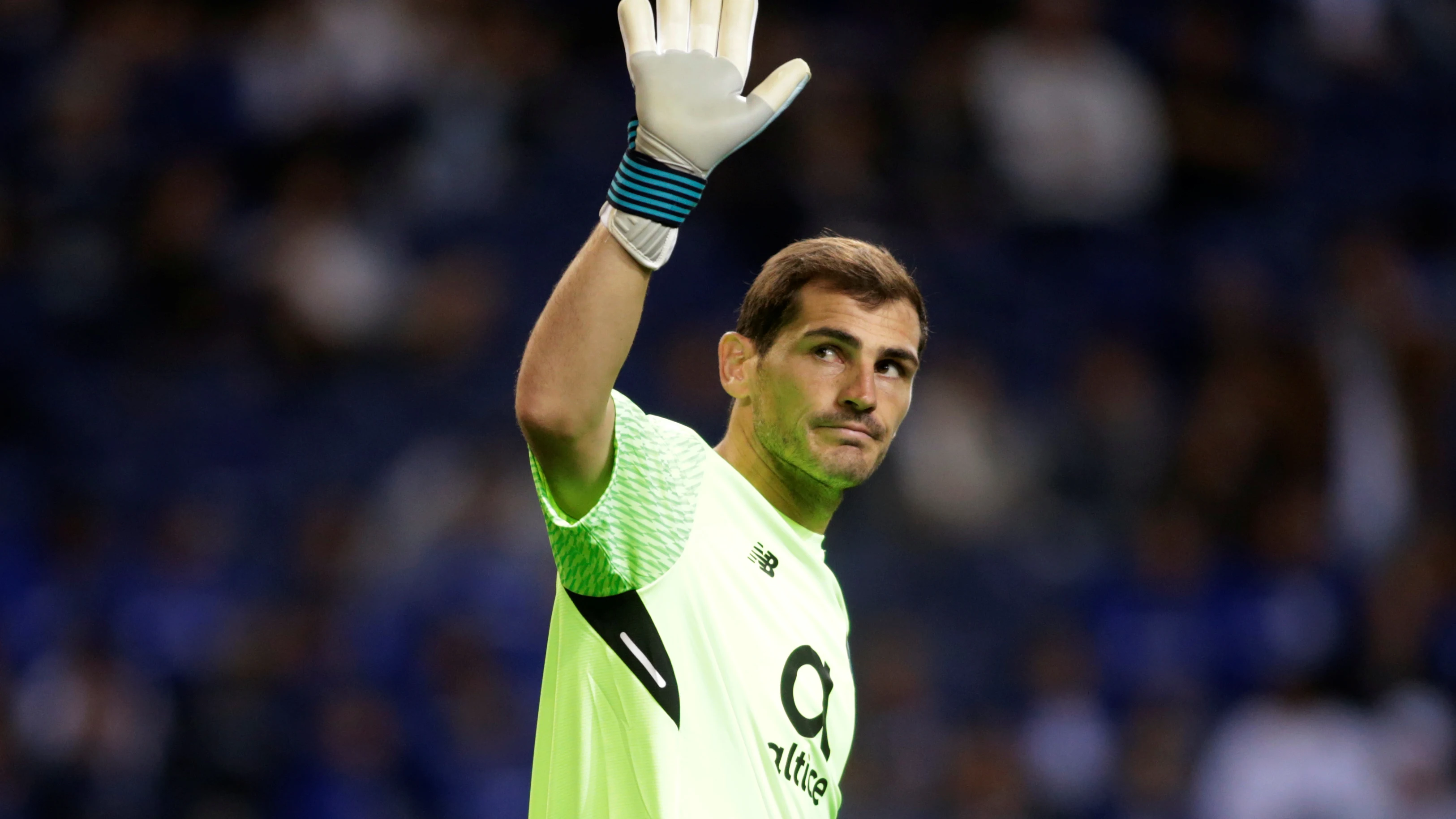 Iker Casillas durante un partido