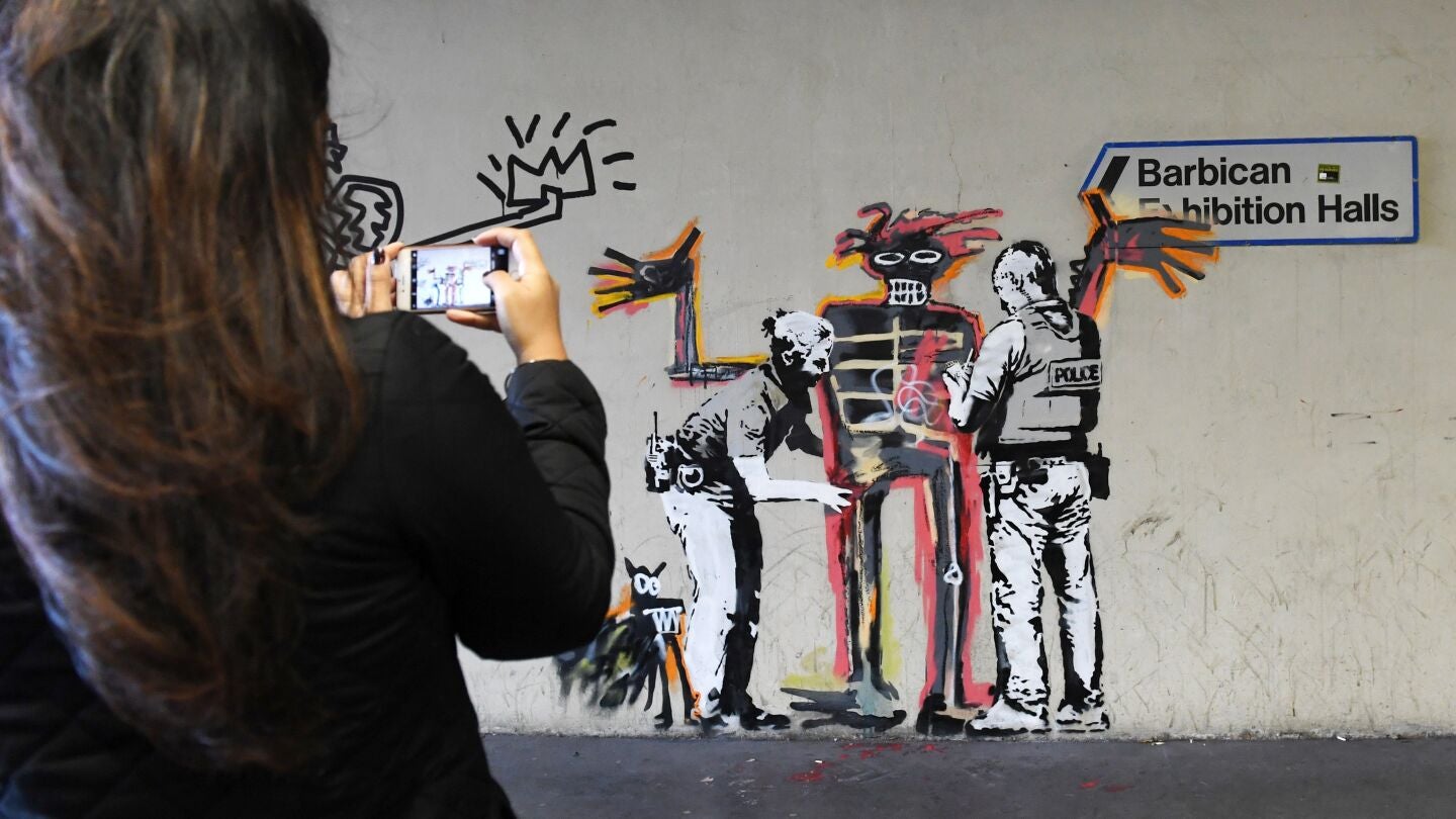Obra del grafitero Banksy en Londres