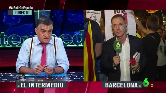 La reivindicación de Wyoming a favor del periodismo tras la "complicada" conexión con Hilario Pino en Barcelona: "Imagina que te gritan y tú poniendo cara de paisaje" La reivindicación de Wyoming a favor del periodismo tras la "complicada" conexión con Hilario Pino en Barcelona: "Imagina que te gritan y tú poniendo cara de paisaje"