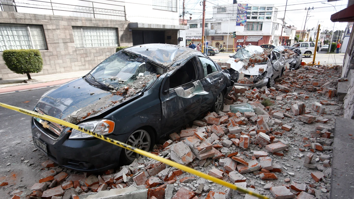 Derrumbes en la ciudad de Puebla, en México, tras el terremoto Derrumbes en la ciudad de Puebla, en México, tras el terremoto