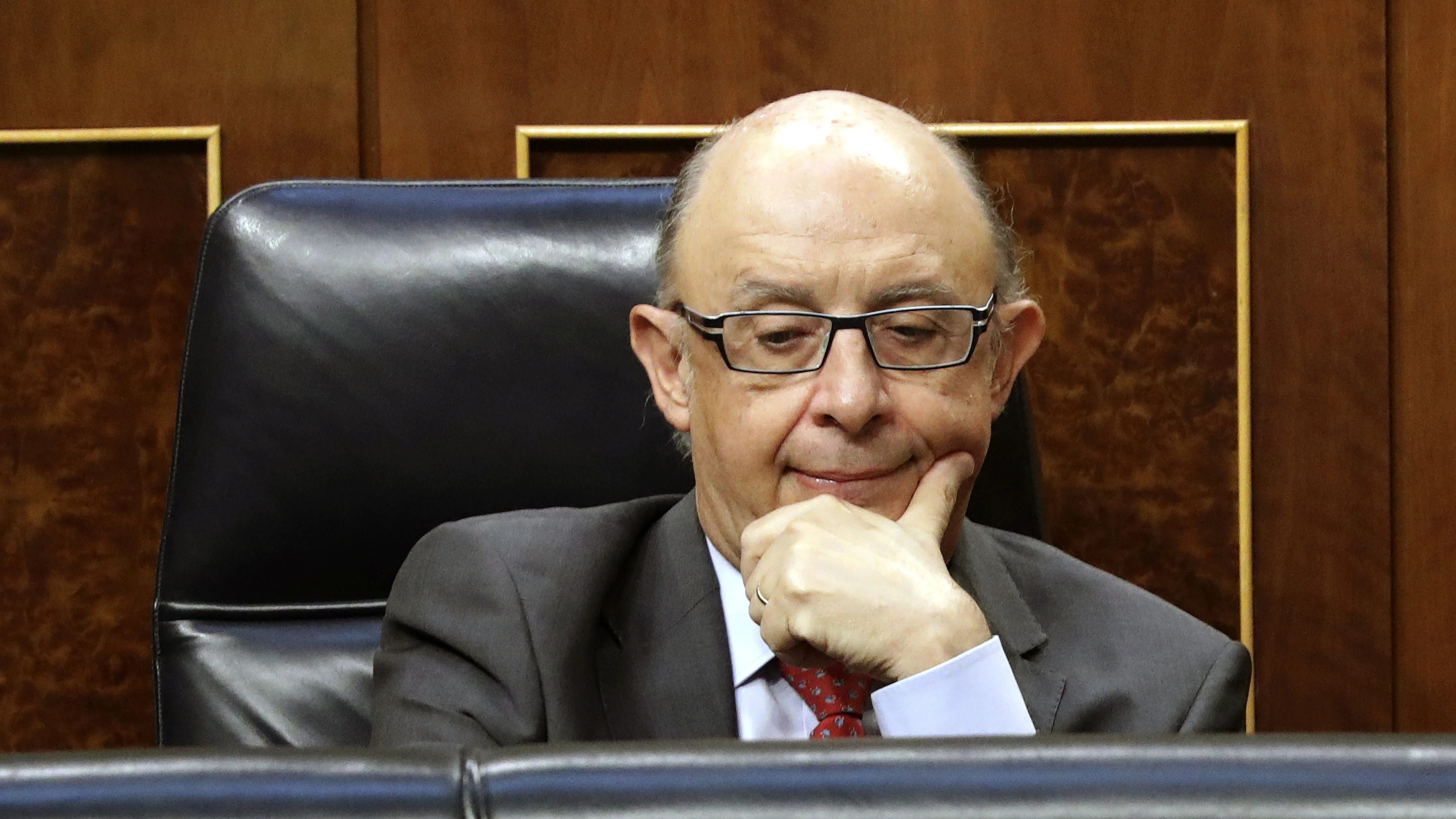 Cristóbal Montoro, ministro de Hacienda Cristóbal Montoro, ministro de Hacienda